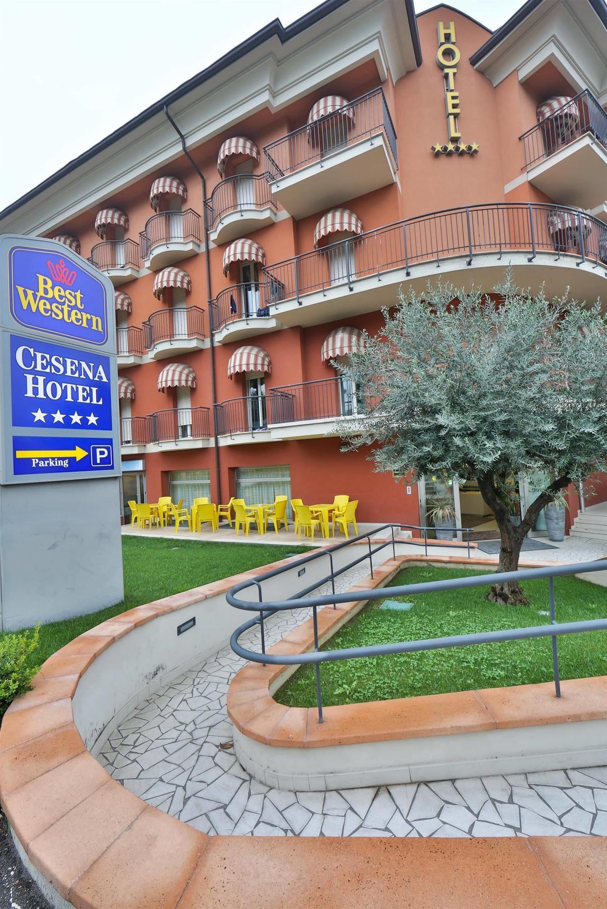 Western Hotel 3*